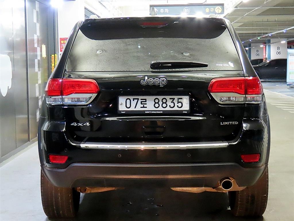 Jeep Cherokee - Vista 5