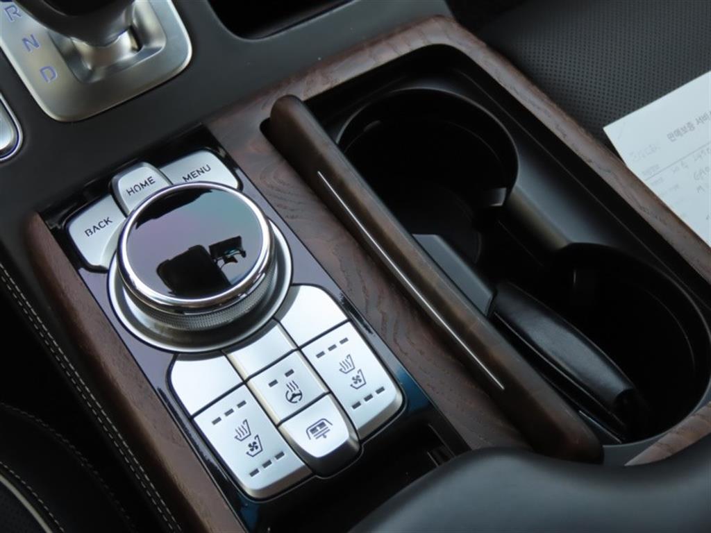 Genesis G90 2019 Blanco - Importación desde Corea - HF Imports Iquique - Foto 7