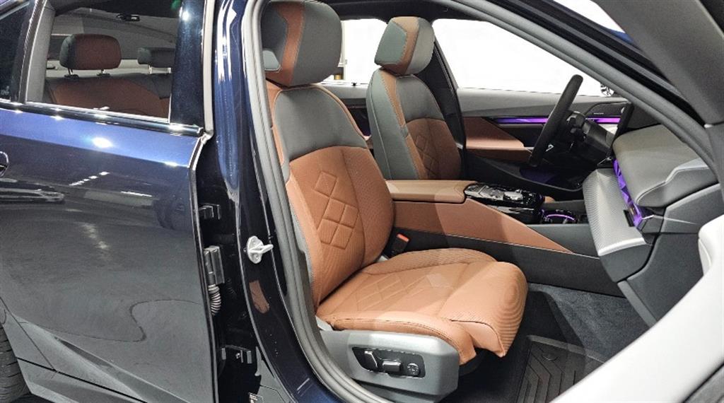 BMW 5 Series - Vista 10