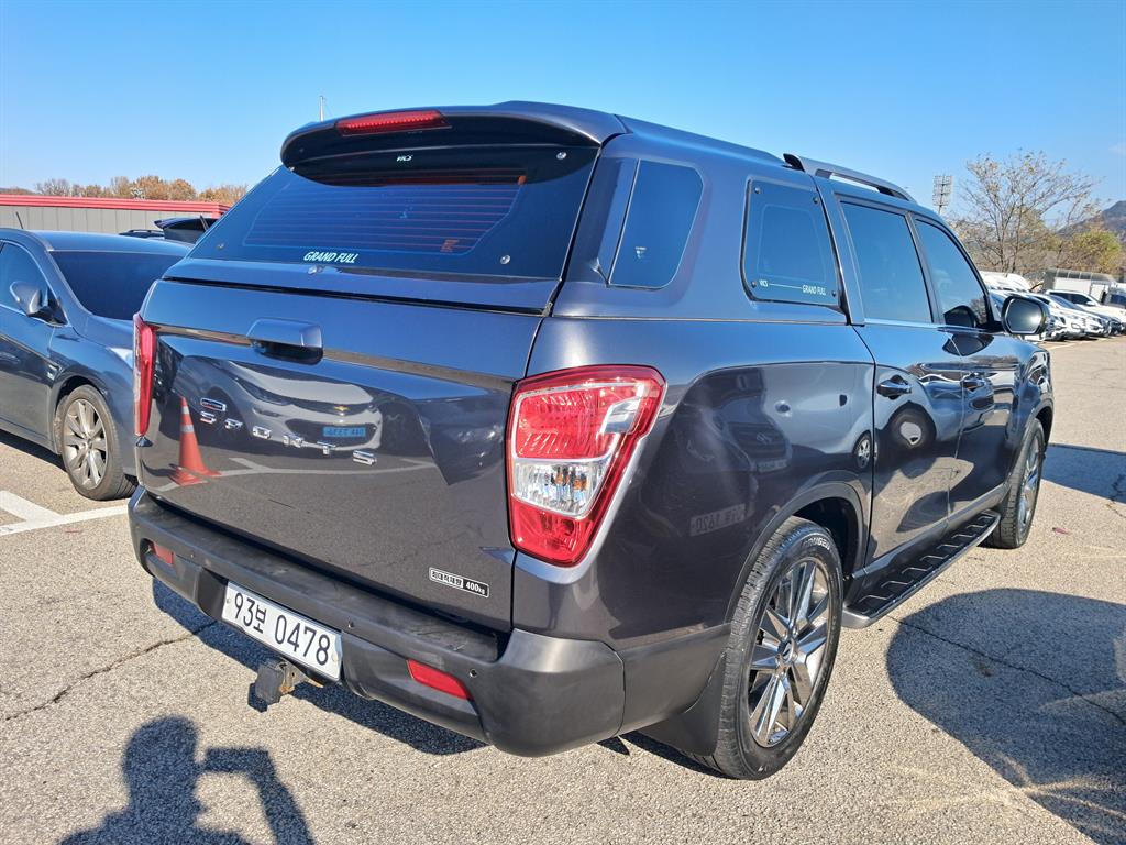 Ssangyong Rexton - Vista 3