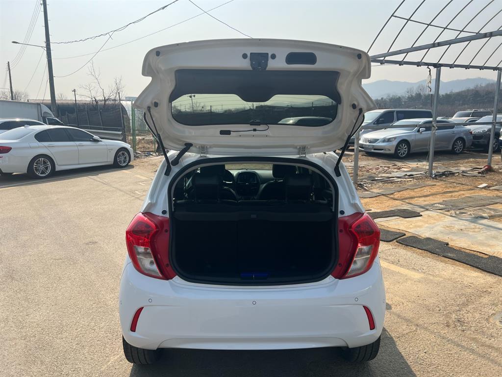 Chevrolet Spark 2016 Blanco - Importación desde Corea - HF Imports Iquique - Foto 19