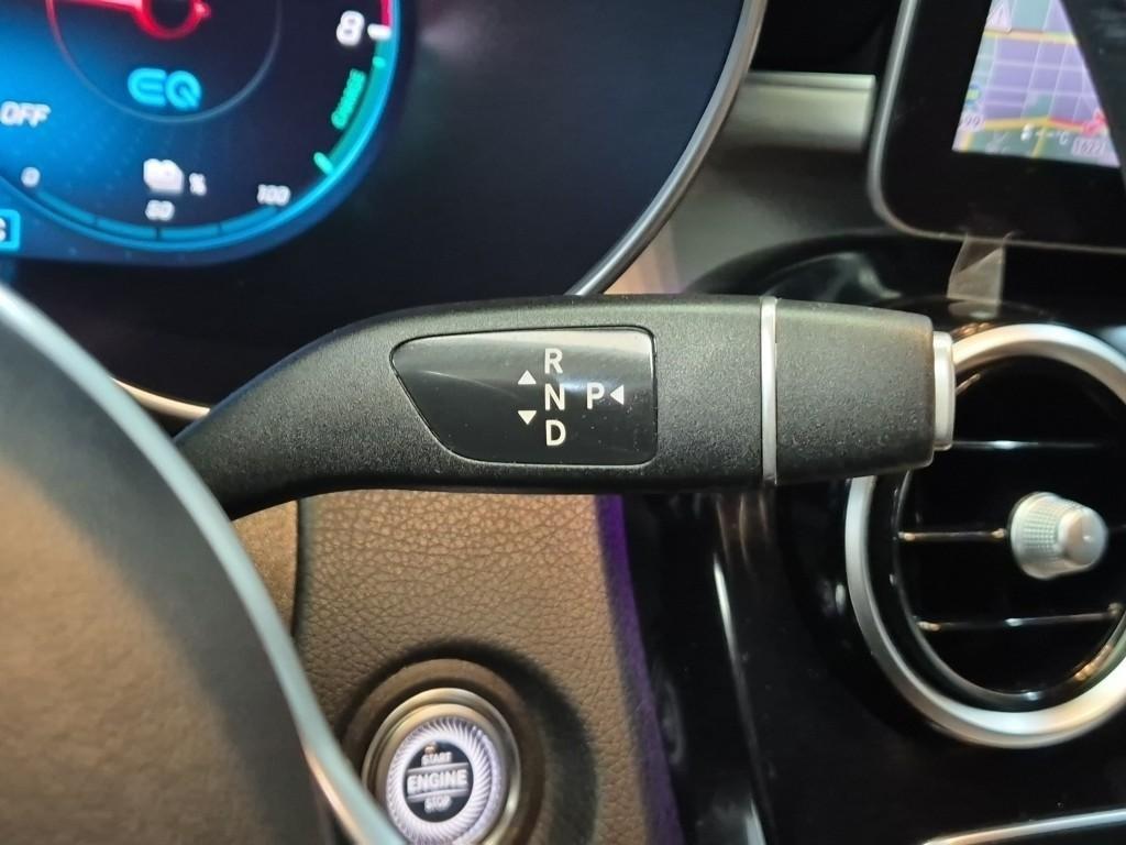 Mercedes Benz GLC Class 2022 Plateado - Importación desde Corea - HF Imports Iquique - Foto 16