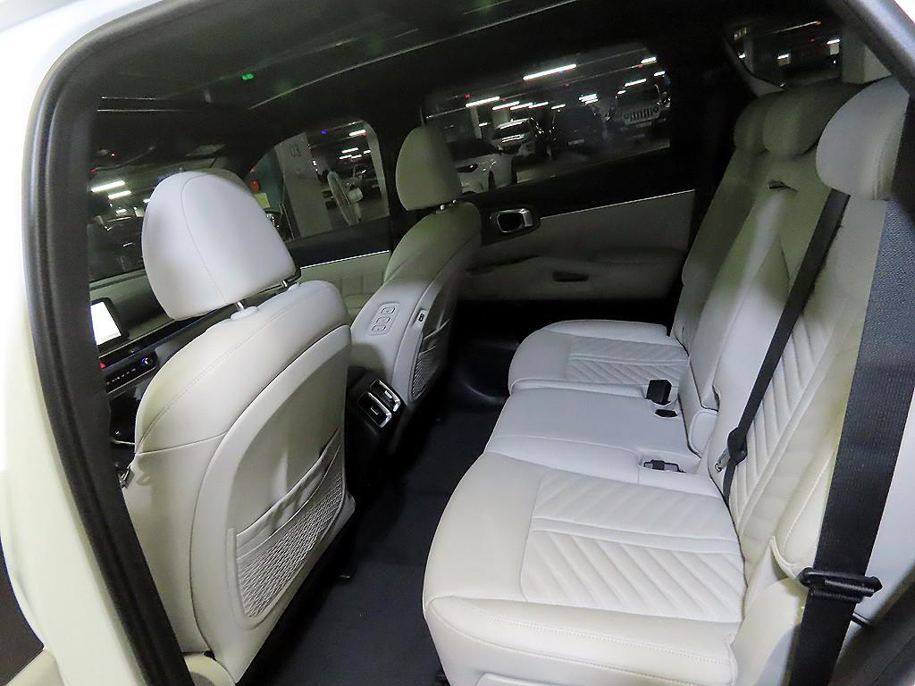 KIA Sorento - Vista 7