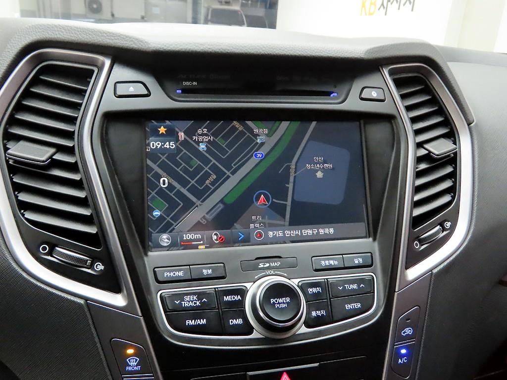 HYUNDAI Santa Fe - Vista 8