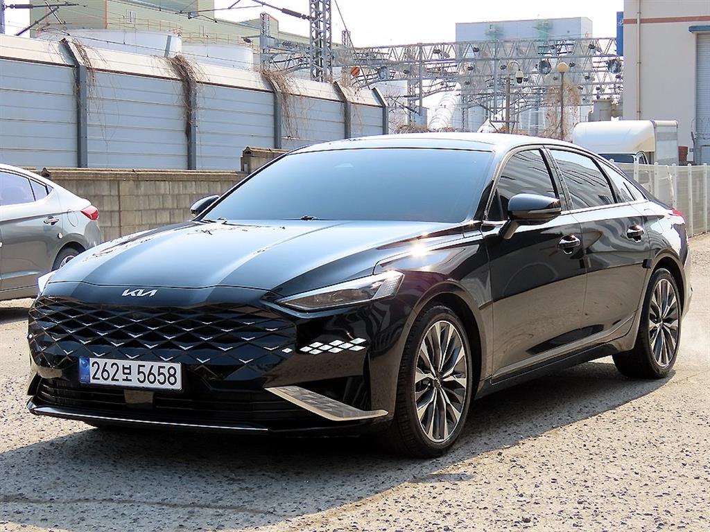 KIA K8 - Vista 2
