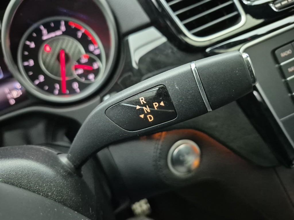 Mercedes Benz GLE Class - Vista 8