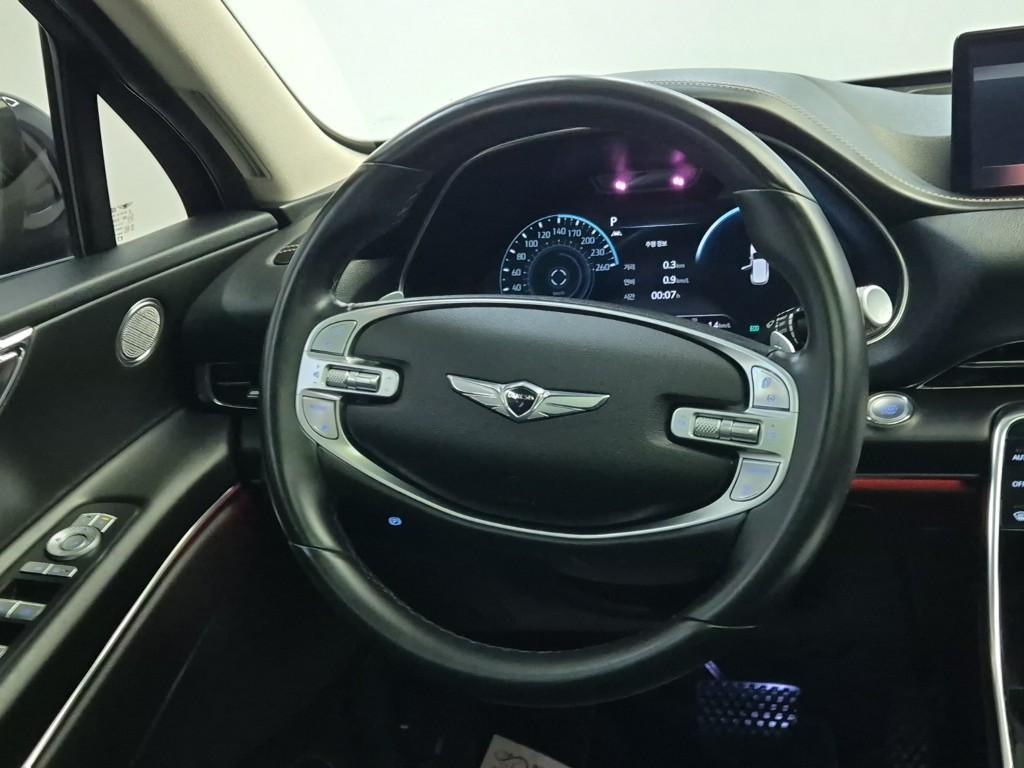 Genesis GV80 - Vista 9