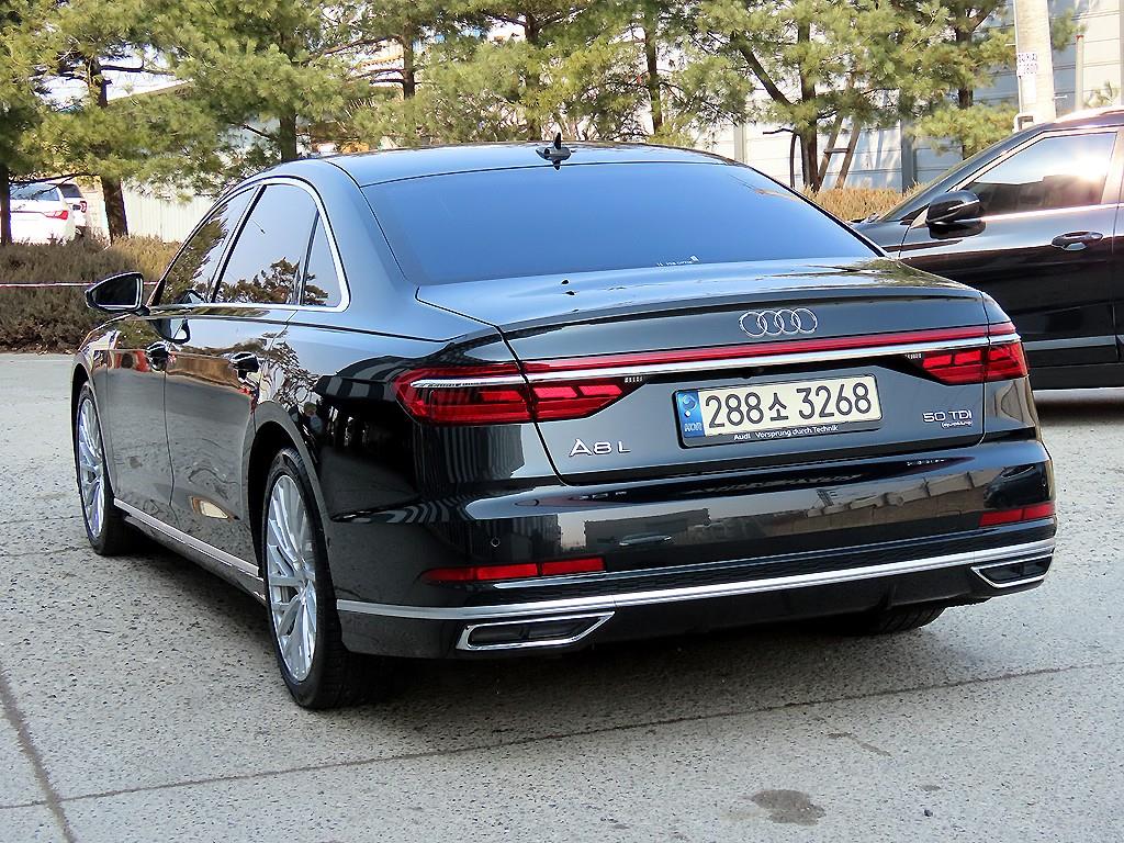 Audi A8 - Vista 3