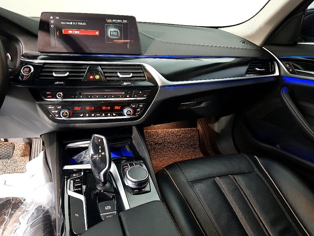 BMW 5 Series - Vista 10