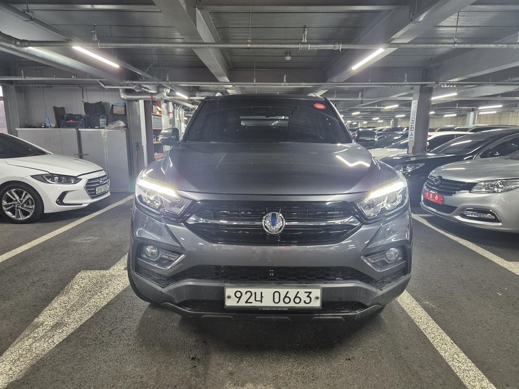 Ssangyong Rexton - Vista 2