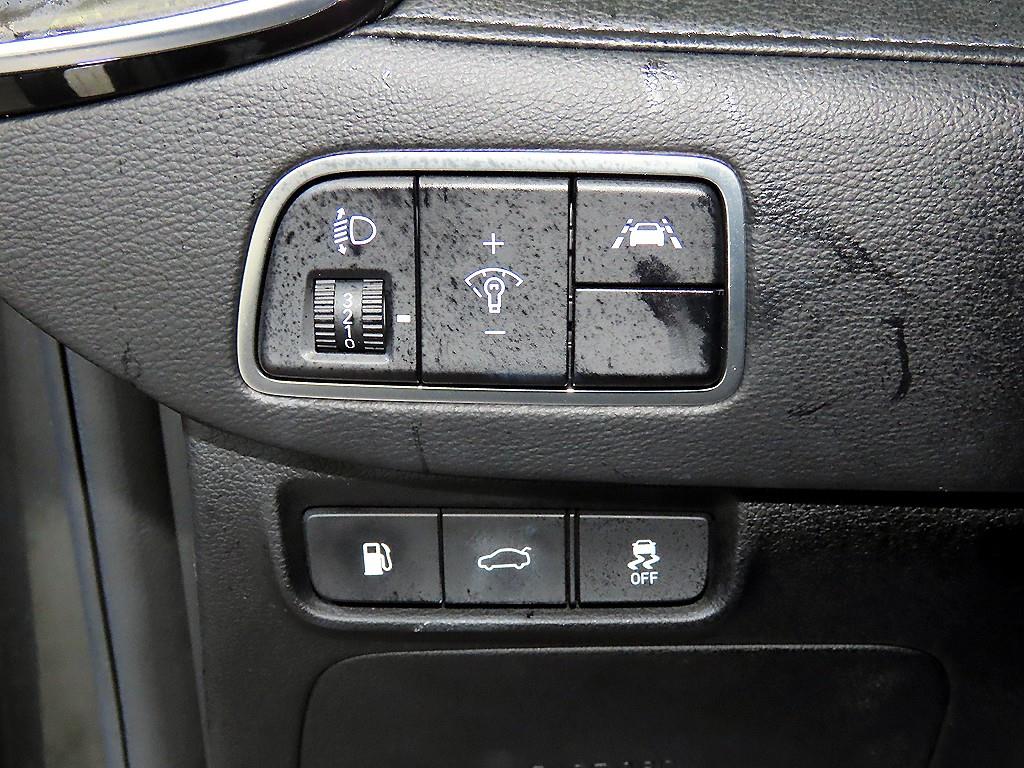 HYUNDAI Grandeur 2018 Gris - Importación desde Corea - HF Imports Iquique - Foto 16