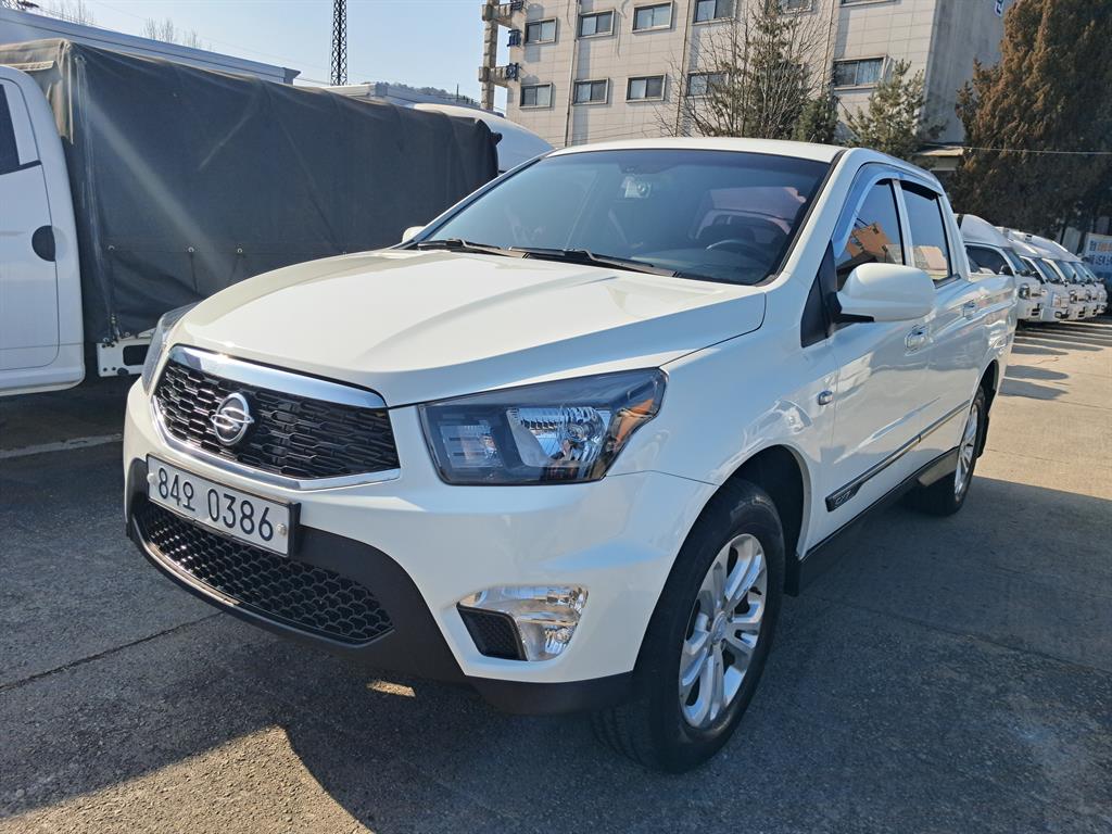 Ssangyong Korando 2017 Blanco - Importación desde Corea - HF Imports Iquique - Foto 1