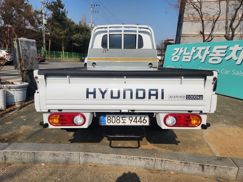 Small Truck Cargo (small) - Vista 4