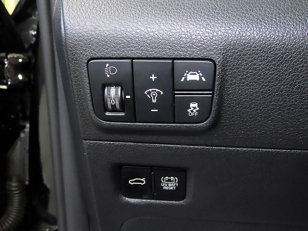 KIA K5 2021 Negro - Importación desde Corea - HF Imports Iquique - Foto 14