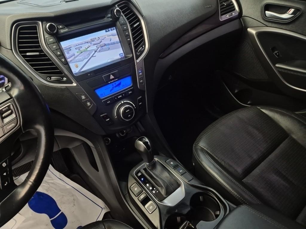 HYUNDAI Santa Fe - Vista 10