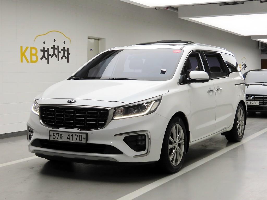 KIA Carnival - Vista 2