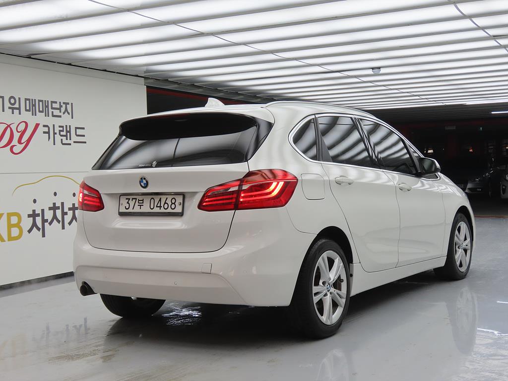 BMW 2 series - Vista 4