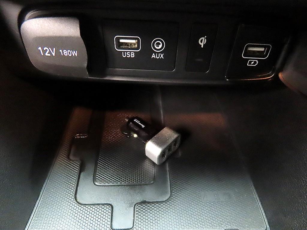 HYUNDAI Veloster - Vista 12