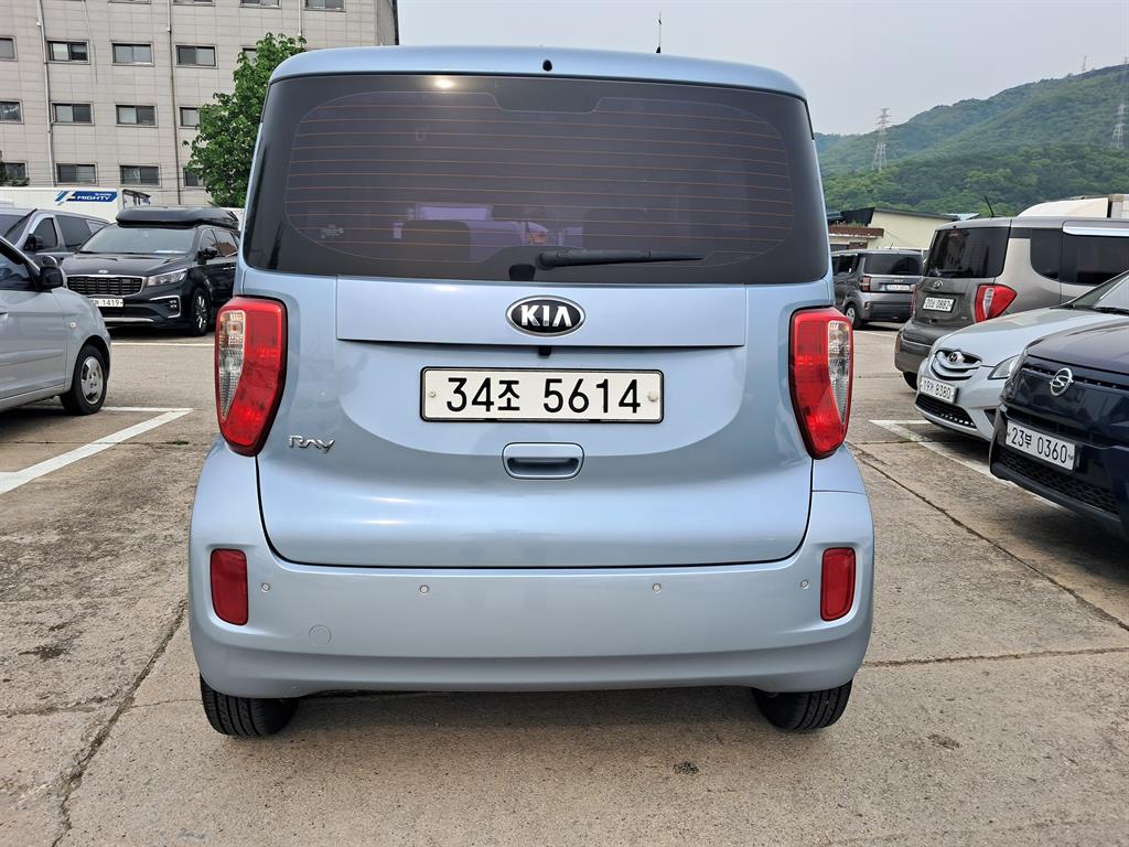 KIA Ray - Vista 3