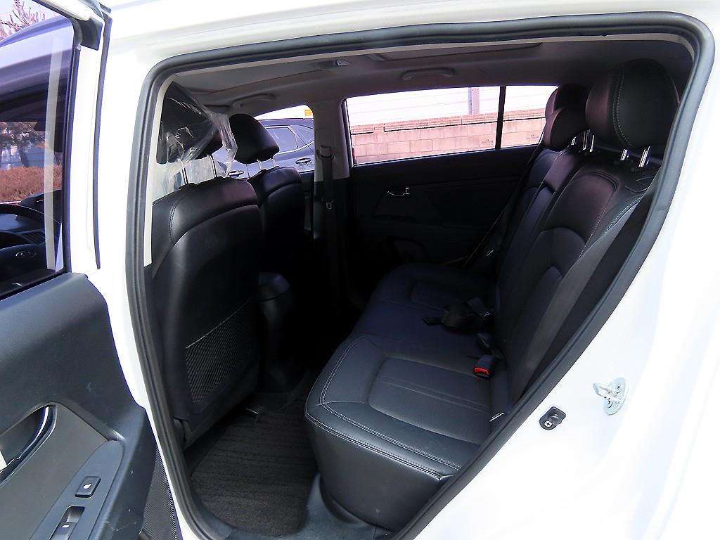 KIA Sportage - Vista 6