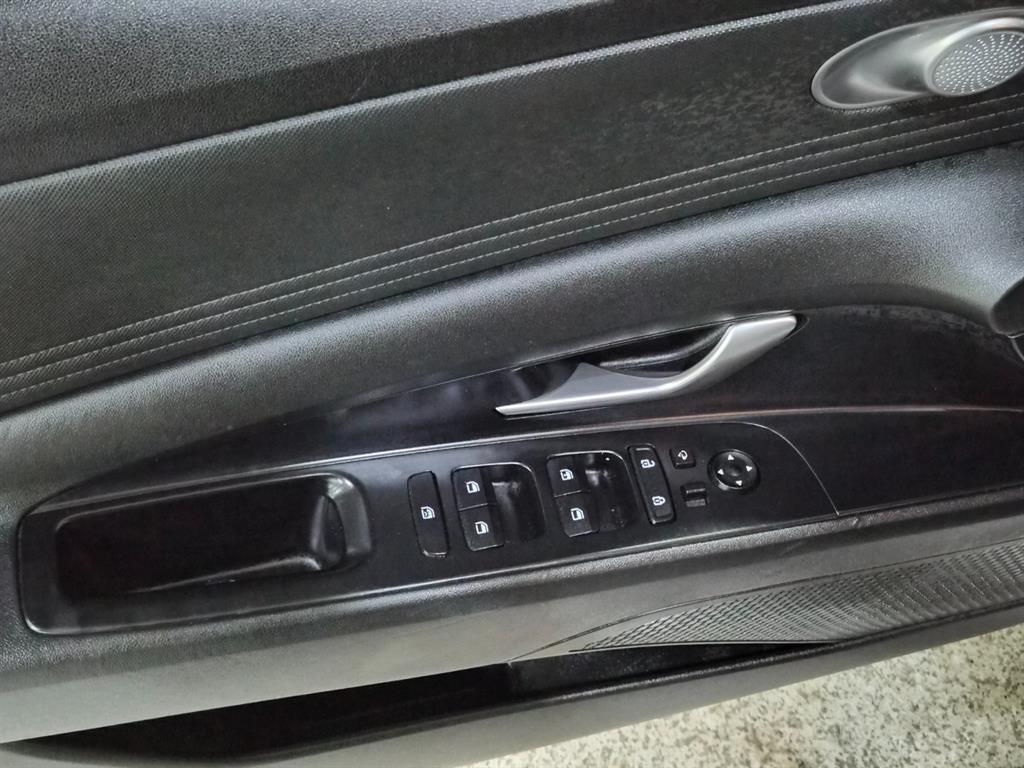 HYUNDAI Avante 2021 Blanco - Importación desde Corea - HF Imports Iquique - Foto 14