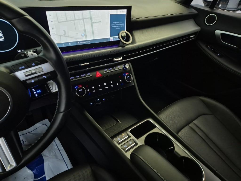 HYUNDAI Sonata - Vista 9