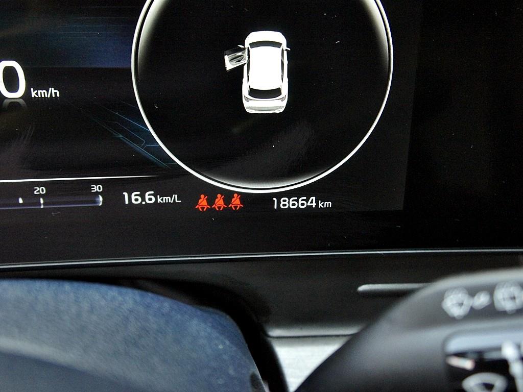 KIA Sportage 2023 Negro - Importación desde Corea - HF Imports Iquique - Foto 9