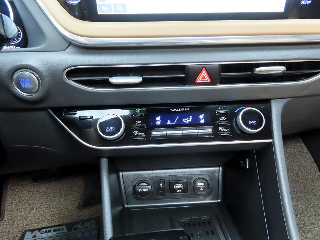 HYUNDAI Sonata - Vista 9