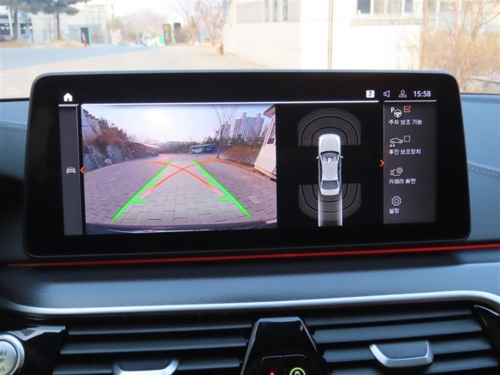 BMW 5 Series 2022 - Importación desde Corea - HF Imports Iquique - Foto 9