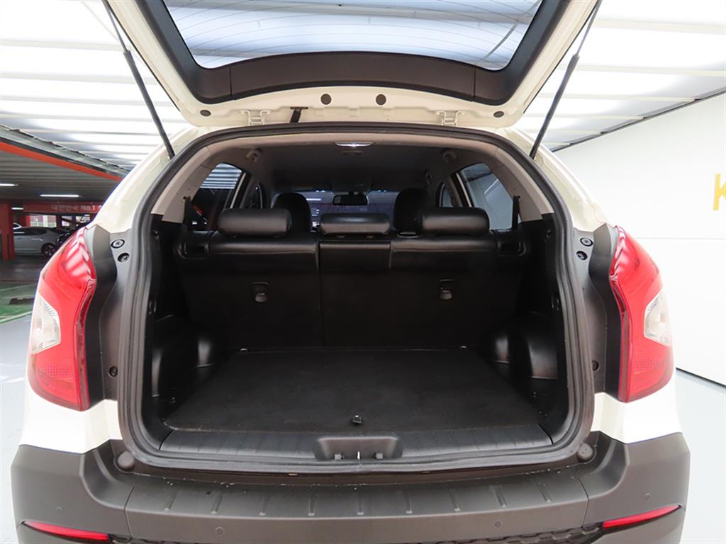 Ssangyong Korando 2018 Blanco - Importación desde Corea - HF Imports Iquique - Foto 18