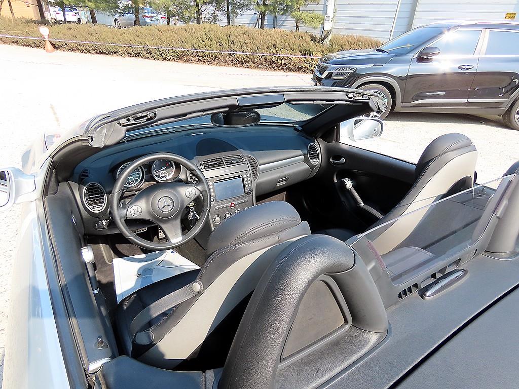 Mercedes Benz SLK Class - Vista 9