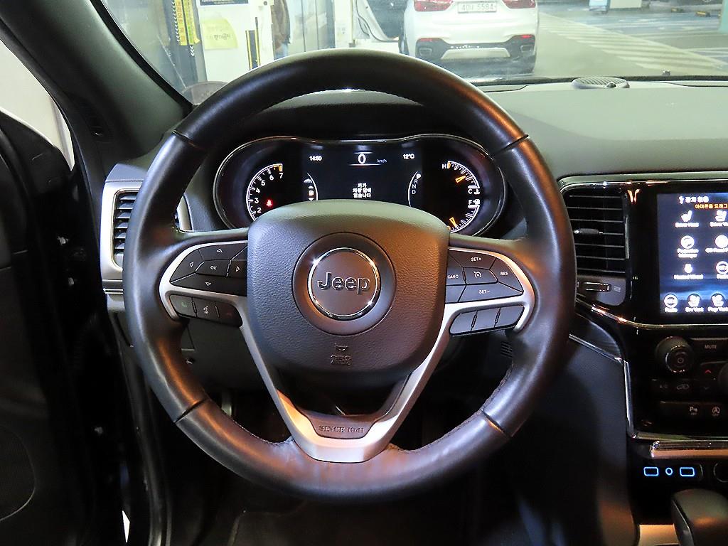 Jeep Cherokee - Vista 8