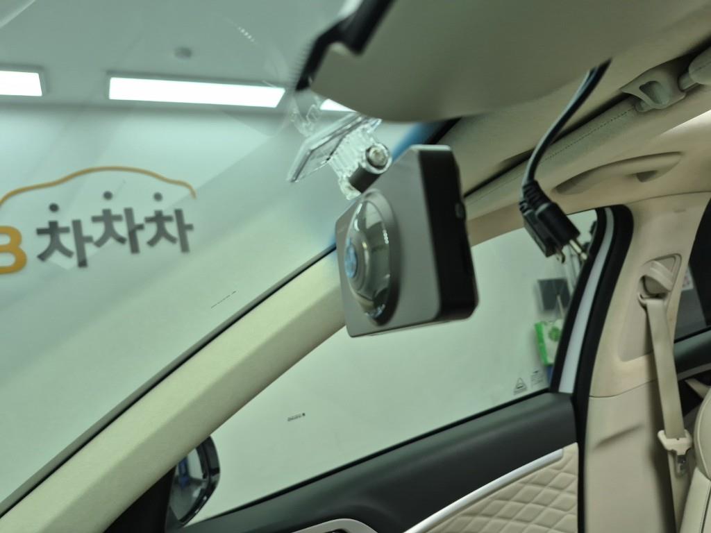 Genesis G70 2018 Blanco - Importación desde Corea - HF Imports Iquique - Foto 18