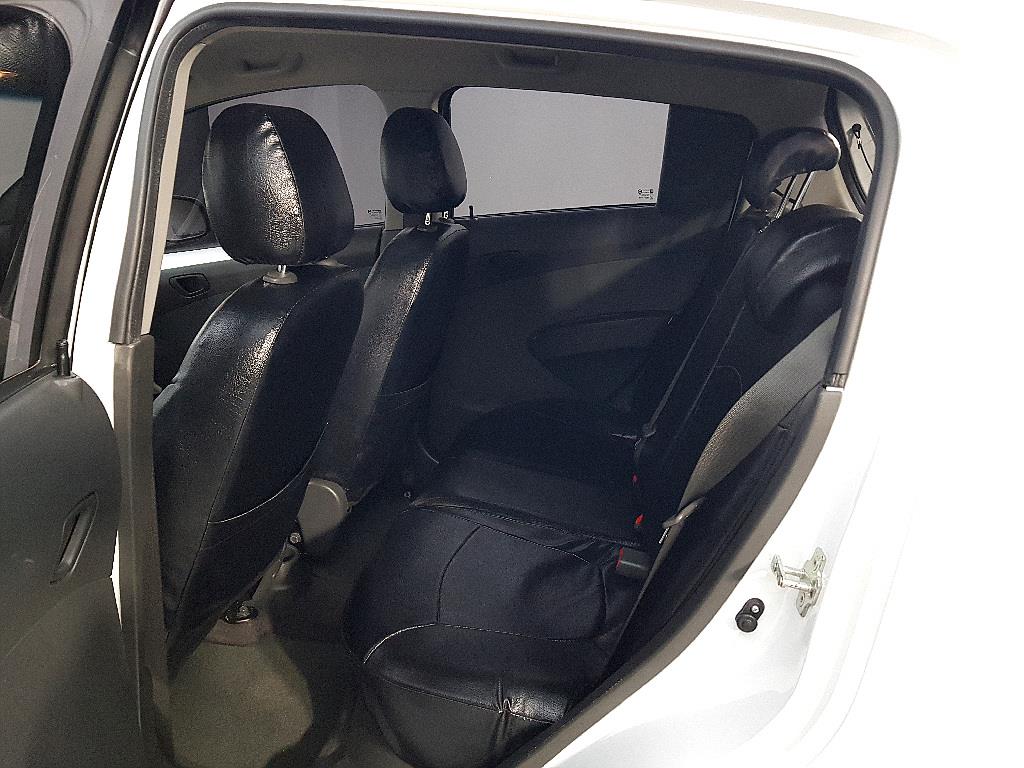 Chevrolet Spark - Vista 9