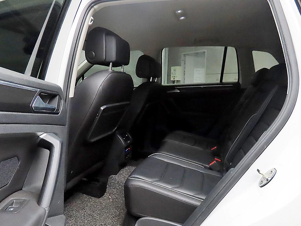 Volkswagen Tiguan - Vista 6