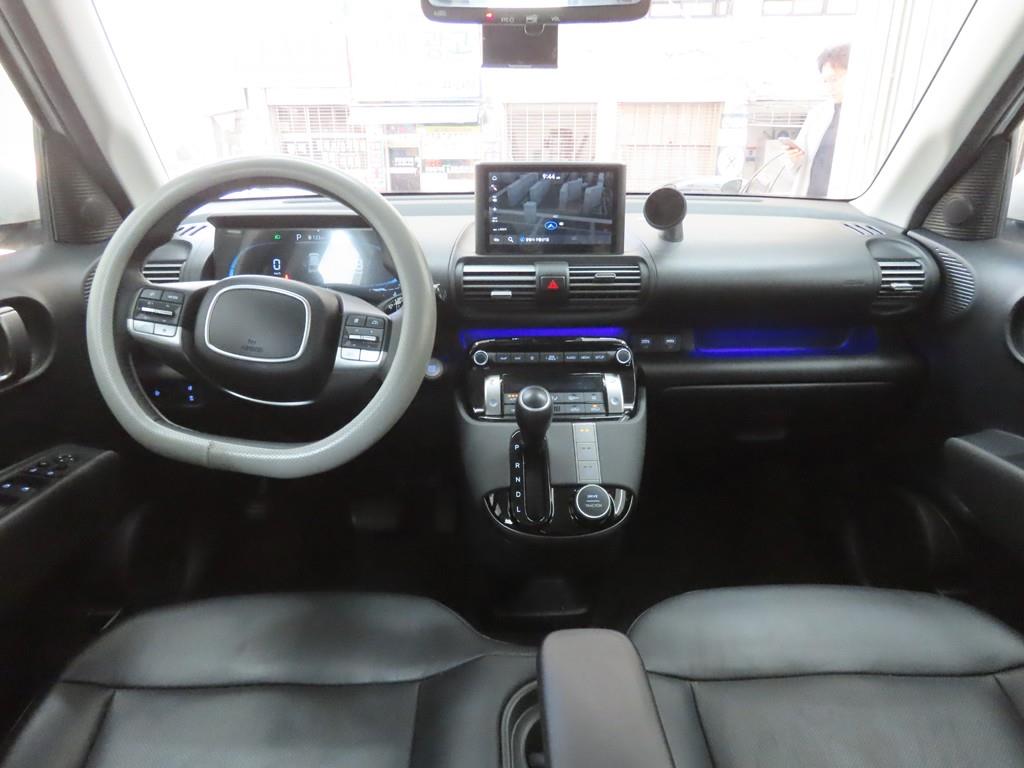 HYUNDAI Casper - Vista 7