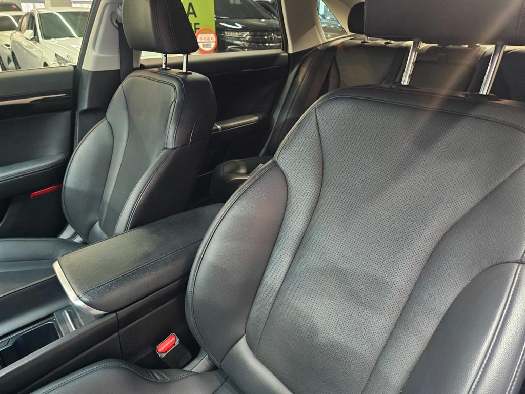 HYUNDAI Grandeur - Vista 6