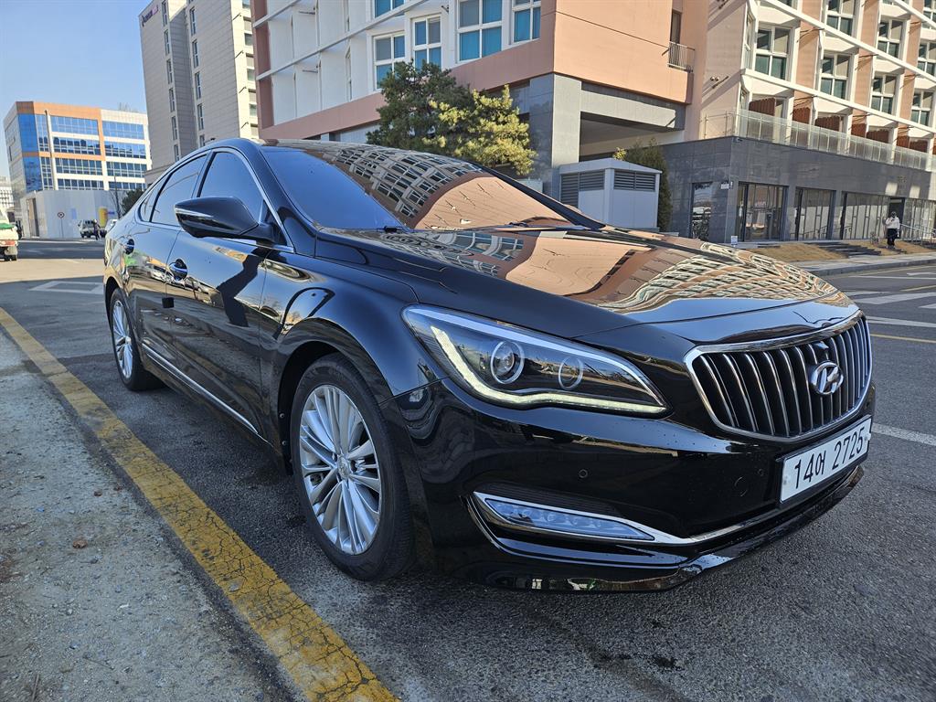 HYUNDAI Aslan - Vista 6