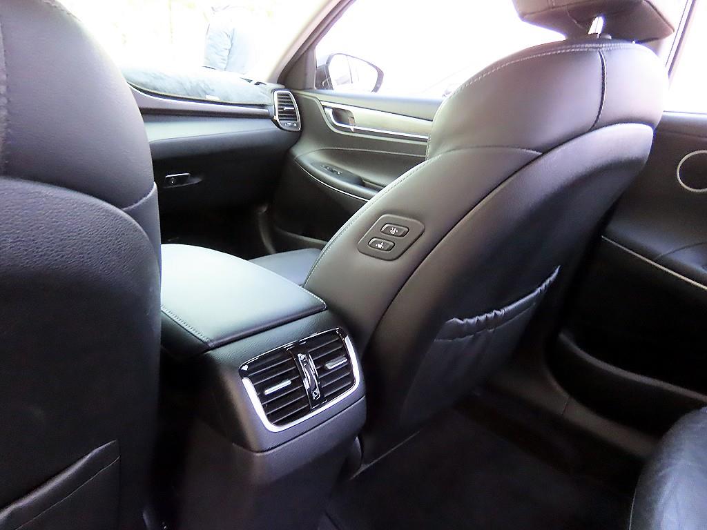 HYUNDAI Grandeur 2018 Gris - Importación desde Corea - HF Imports Iquique - Foto 17