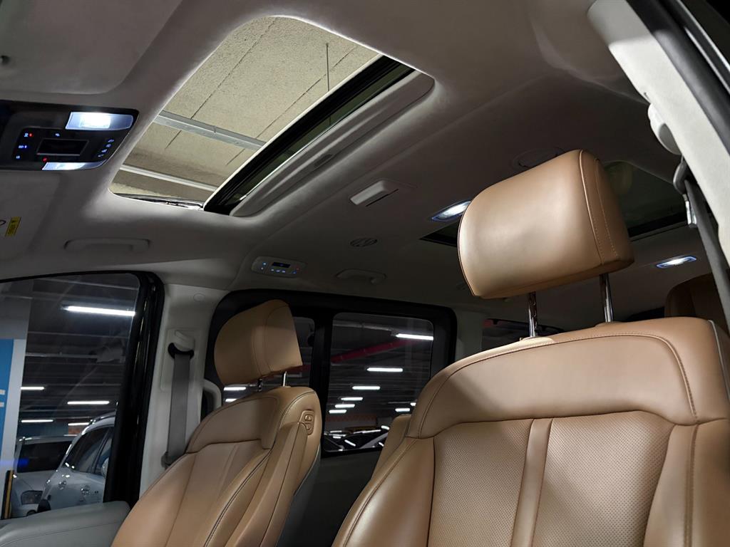 HYUNDAI Staria 2022 Negro - Importación desde Corea - HF Imports Iquique - Foto 15