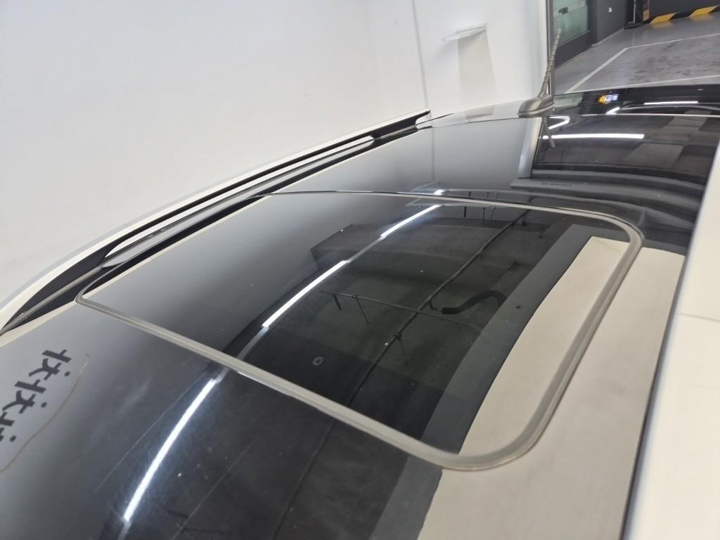 KIA Stonic 2018 Negro - Importación desde Corea - HF Imports Iquique - Foto 16