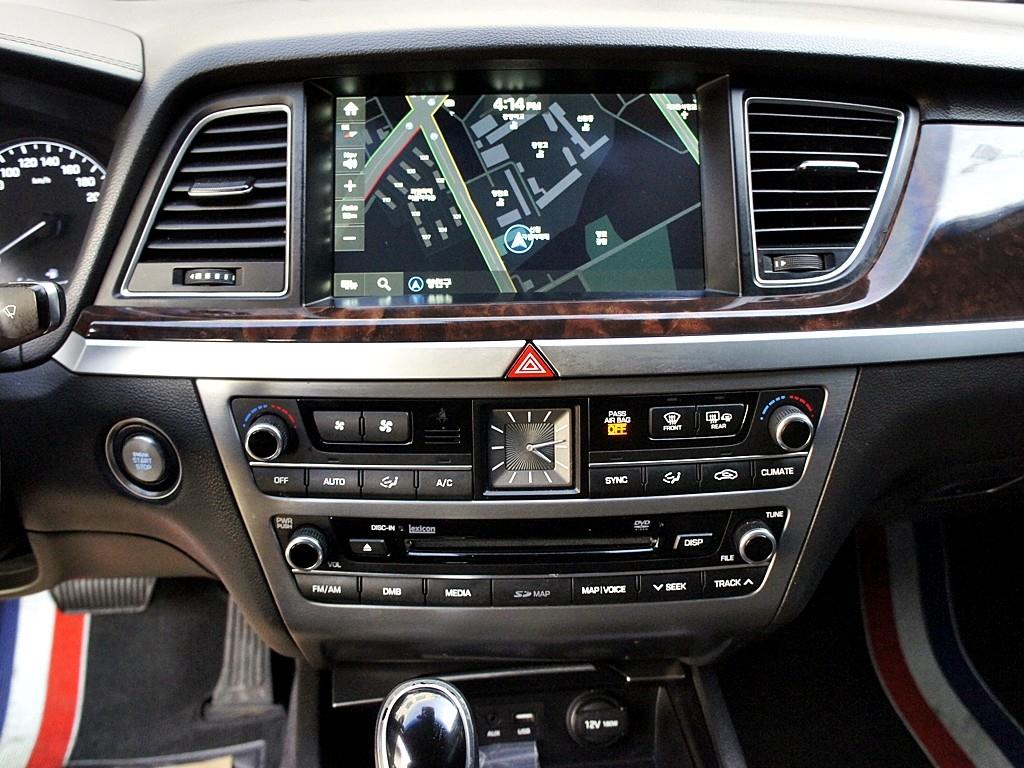 HYUNDAI Genesis 2016 Negro - Importación desde Corea - HF Imports Iquique - Foto 10