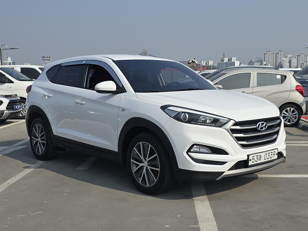 HYUNDAI Tucson - Vista 3