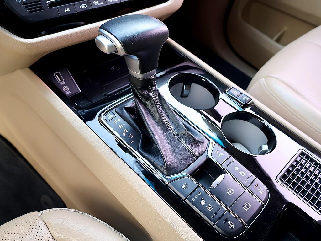 KIA Carnival 2020 Negro - Importación desde Corea - HF Imports Iquique - Foto 7