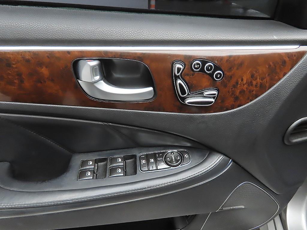 HYUNDAI Equus 2012 Gris - Importación desde Corea - HF Imports Iquique - Foto 12