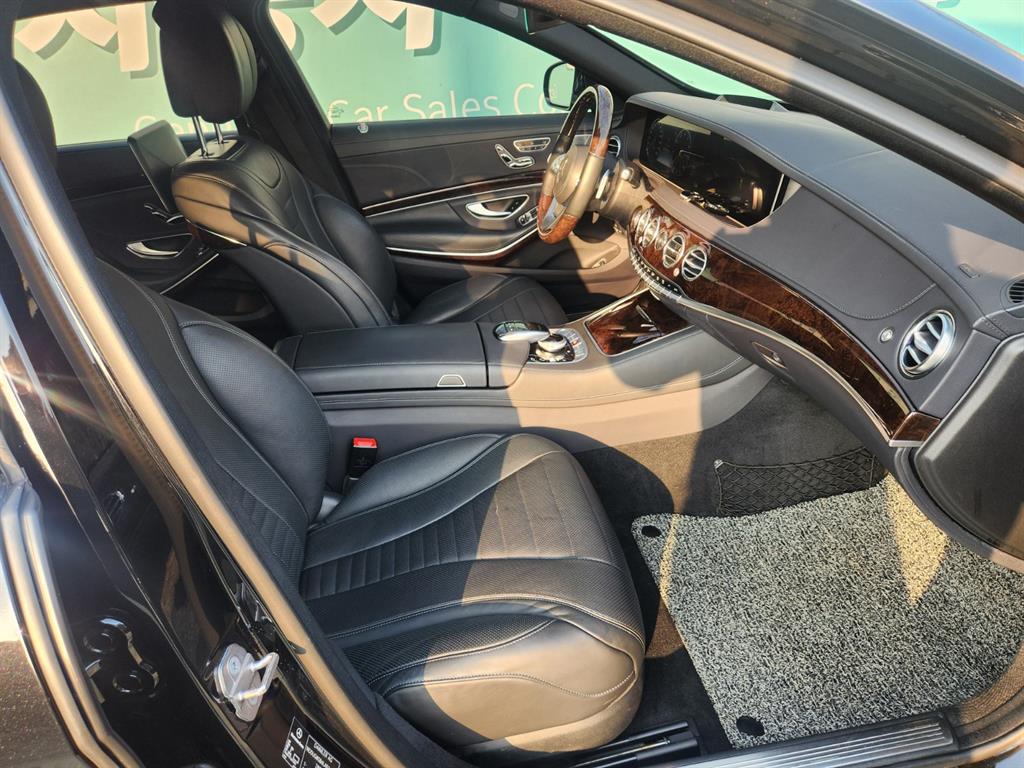 Mercedes Benz S Class - Vista 11