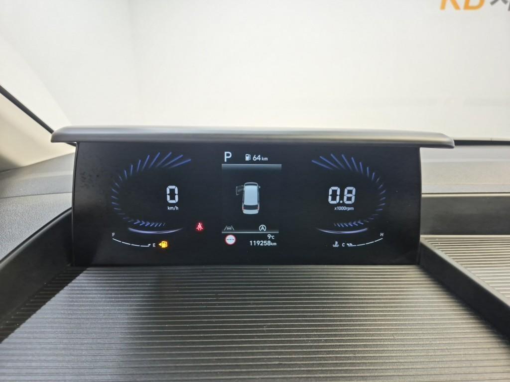 HYUNDAI Staria - Vista 6