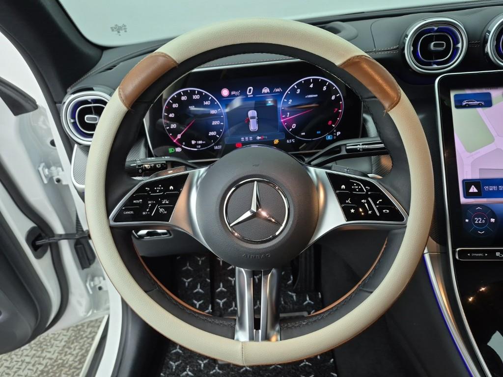 Mercedes Benz GLC Class - Vista 9