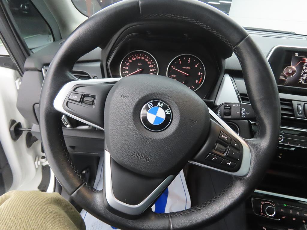 BMW 2 series - Vista 8