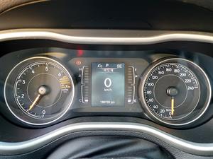 Jeep Cherokee - Vista 12